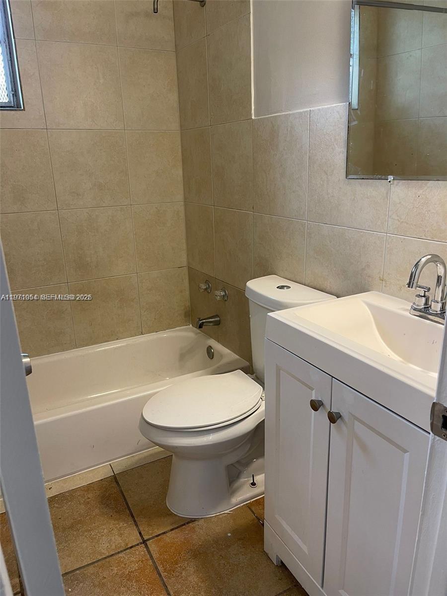 1346 Northwest 6 Street, Unit 3 Miami, FL 33125 - Photo 7 of 7