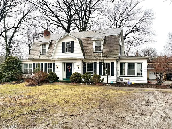 $199,900 | 2264 Volney Road, Youngstown, OH 44511