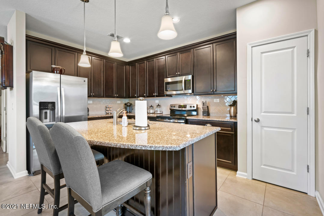 3271 Chestnut Ridge Way Orange Park, FL 32065 - Photo 9 of 31 9