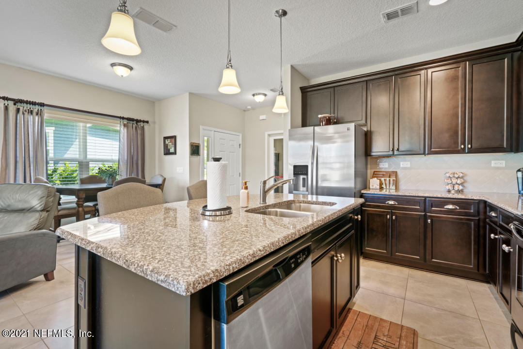 3271 Chestnut Ridge Way Orange Park, FL 32065 - Photo 10 of 31 10
