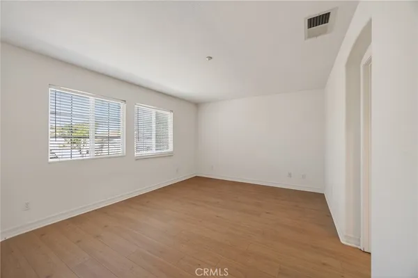 $800,000 | 1050 Avenida Classica, Oxnard, CA 93030