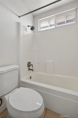 $800,000 | 1050 Avenida Classica, Oxnard, CA 93030