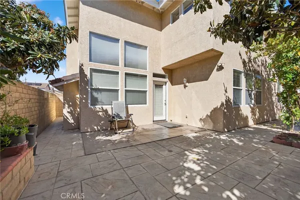 $800,000 | 1050 Avenida Classica, Oxnard, CA 93030