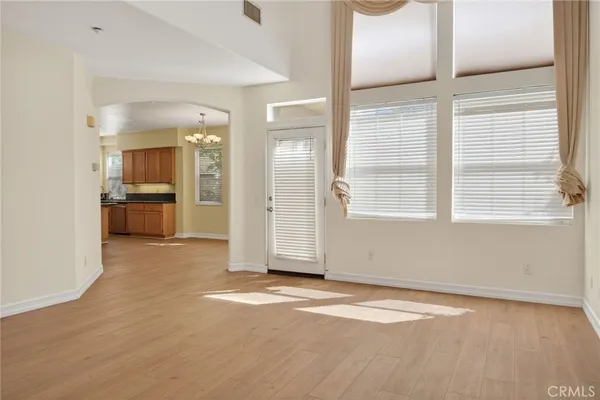 $800,000 | 1050 Avenida Classica, Oxnard, CA 93030