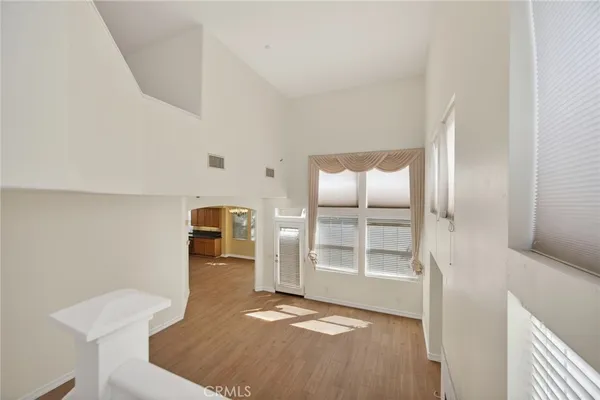 $800,000 | 1050 Avenida Classica, Oxnard, CA 93030