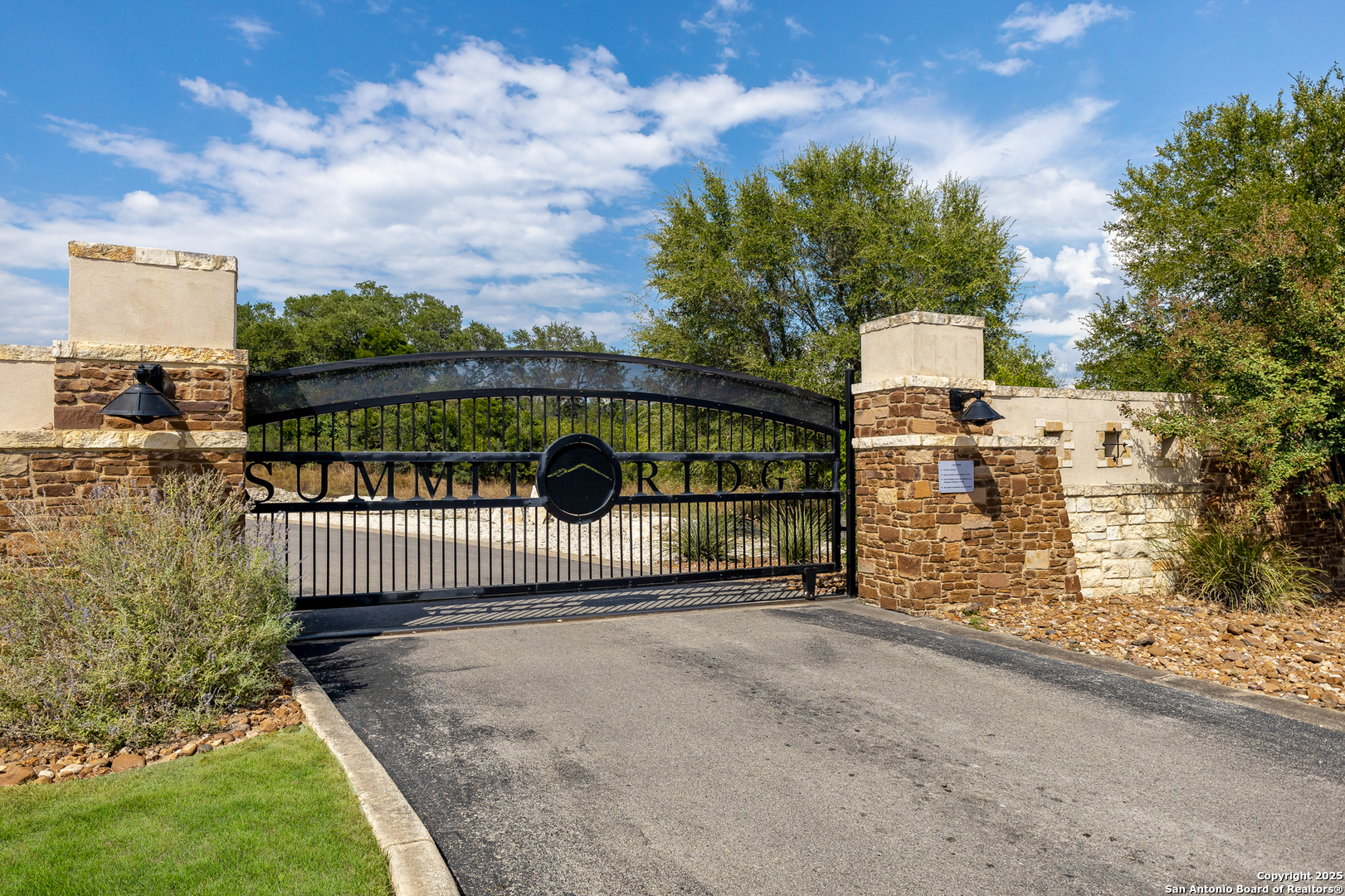 Lot 14 Pr 2771 & Pr 2773 Mico, TX 78056 - Photo 2 of 18 a view of street from balcony