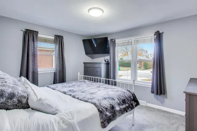 $399,000 | 11104 Boeger Court, Westchester, IL 60154