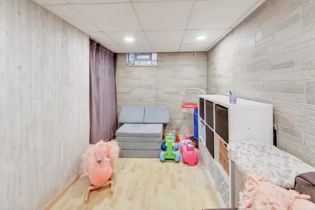 $399,000 | 11104 Boeger Court, Westchester, IL 60154