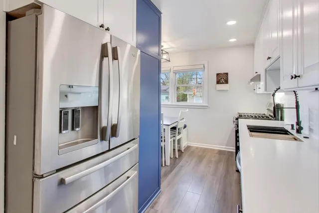 $399,000 | 11104 Boeger Court, Westchester, IL 60154