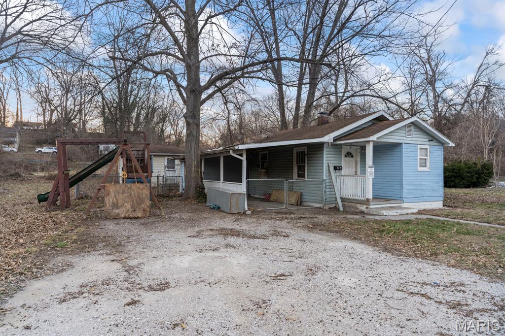 602 Sheppard Street Alton, IL 62002 - Photo 2 of 19