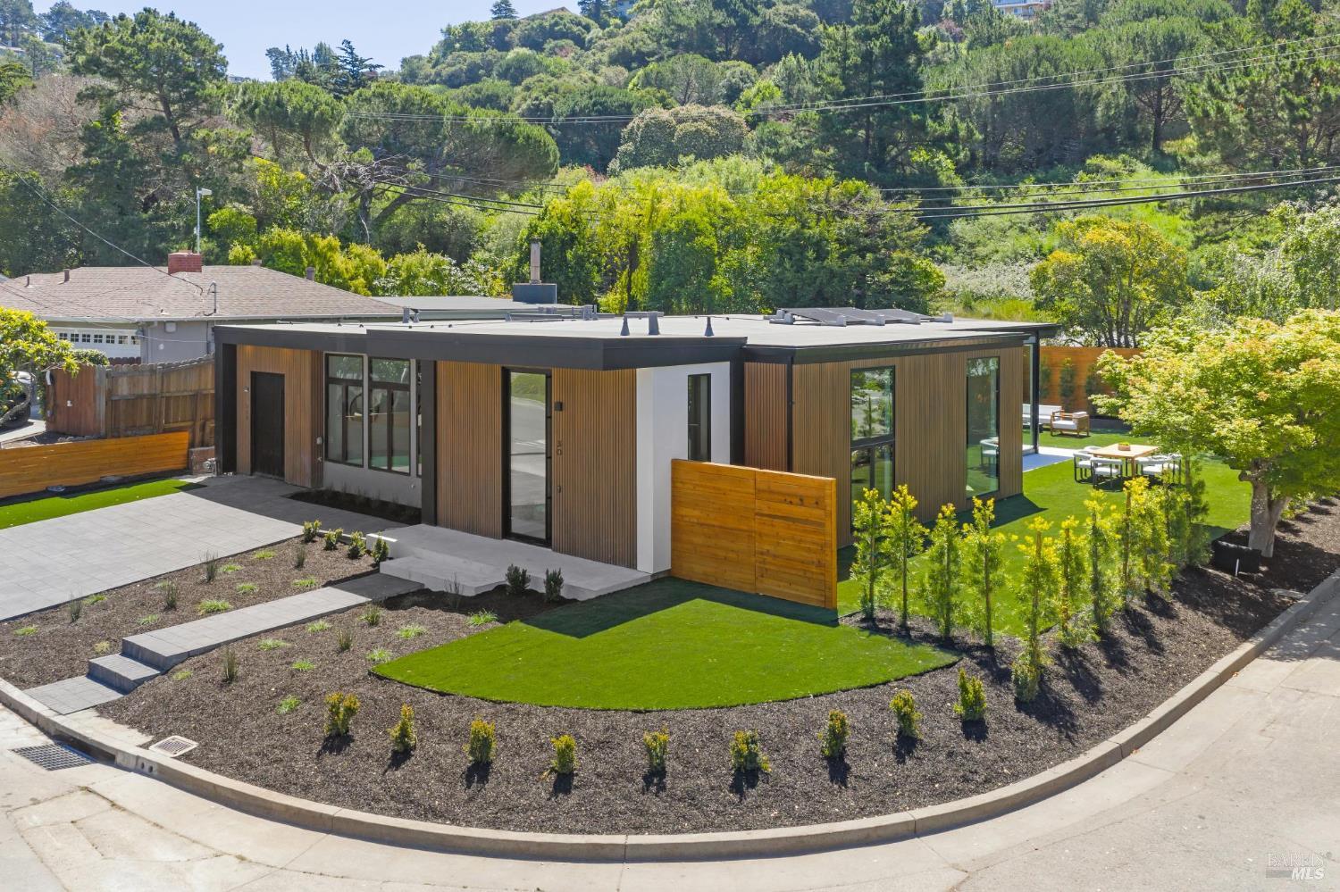 30 Juno Road Tiburon, CA 94920 - Photo 1 of 81