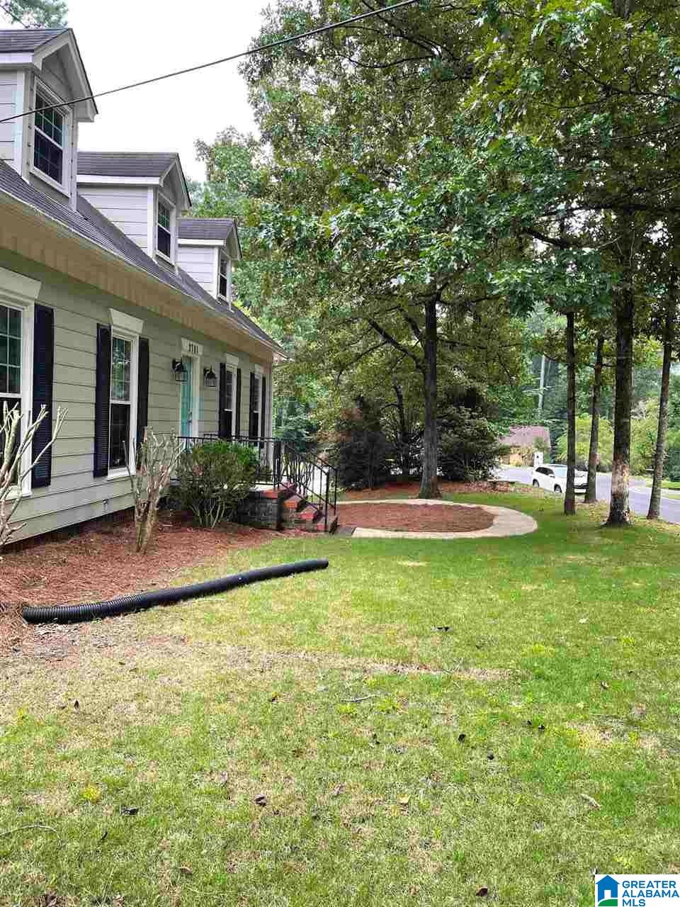 2701 Royal Lane Pelham, AL 35124 - Photo 4 of 32