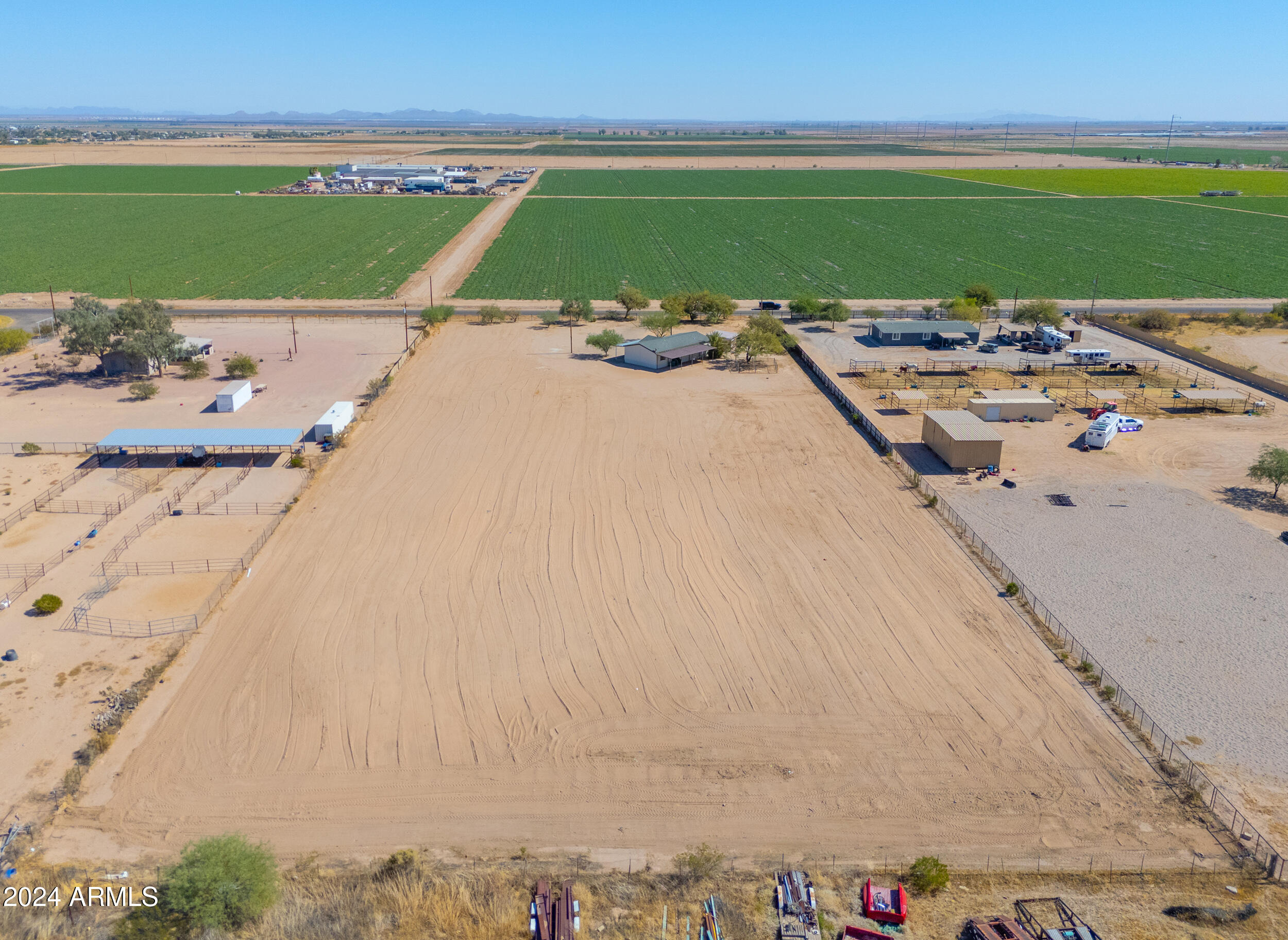 9136 North Thunderbird Road Maricopa, AZ 85139 - Photo 54 of 62 23