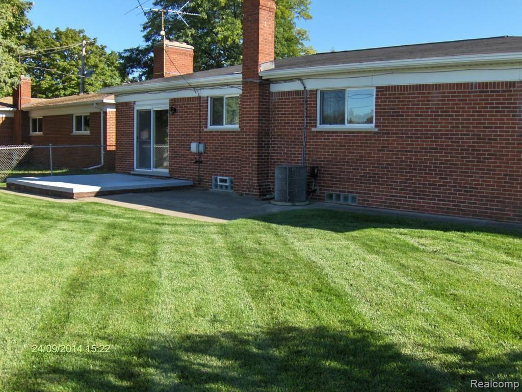 12139 Diegel Road Warren, MI 48093 - Photo 29 of 31 033.jpg