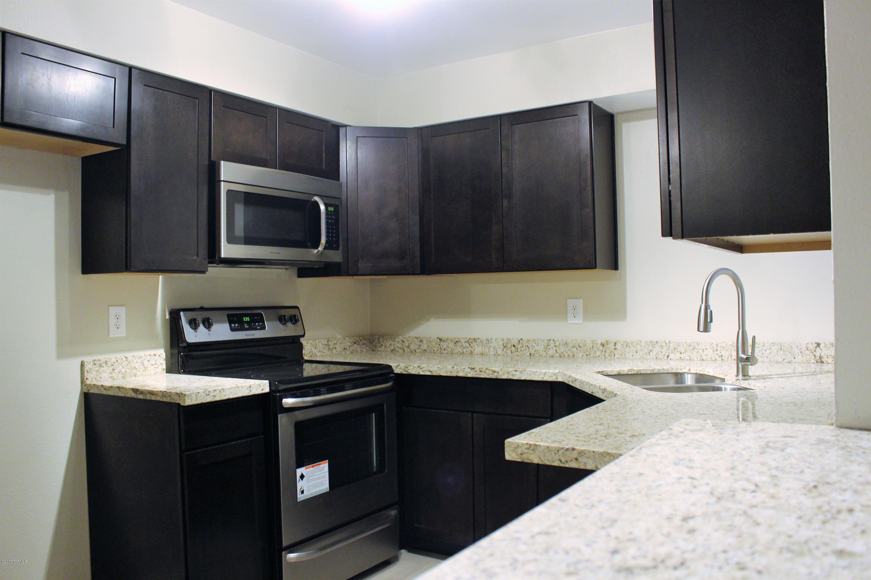 2172 North Pantano Road, Unit 115 Tucson, AZ 85715 - Photo 4 of 16