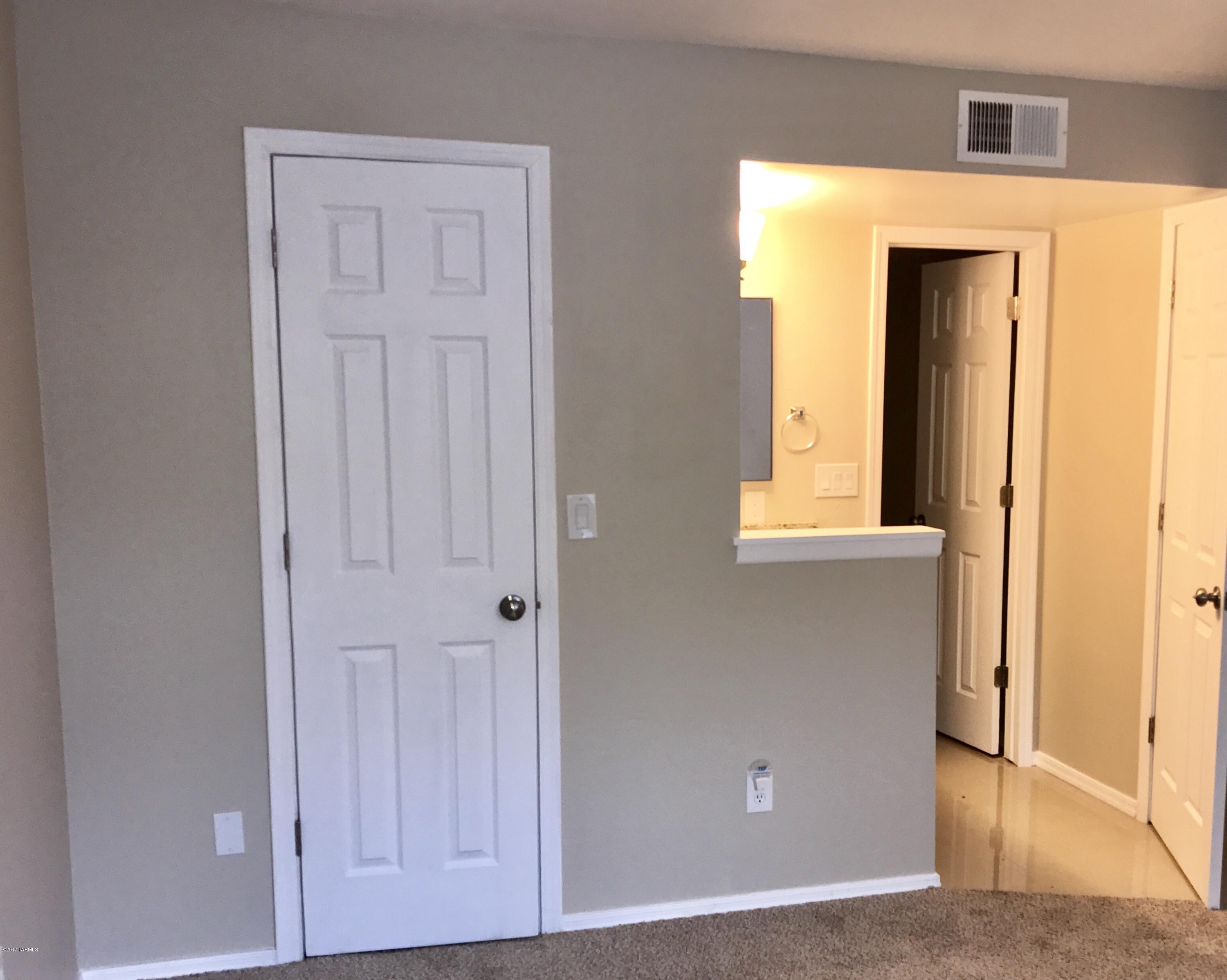 2172 North Pantano Road, Unit 115 Tucson, AZ 85715 - Photo 10 of 16