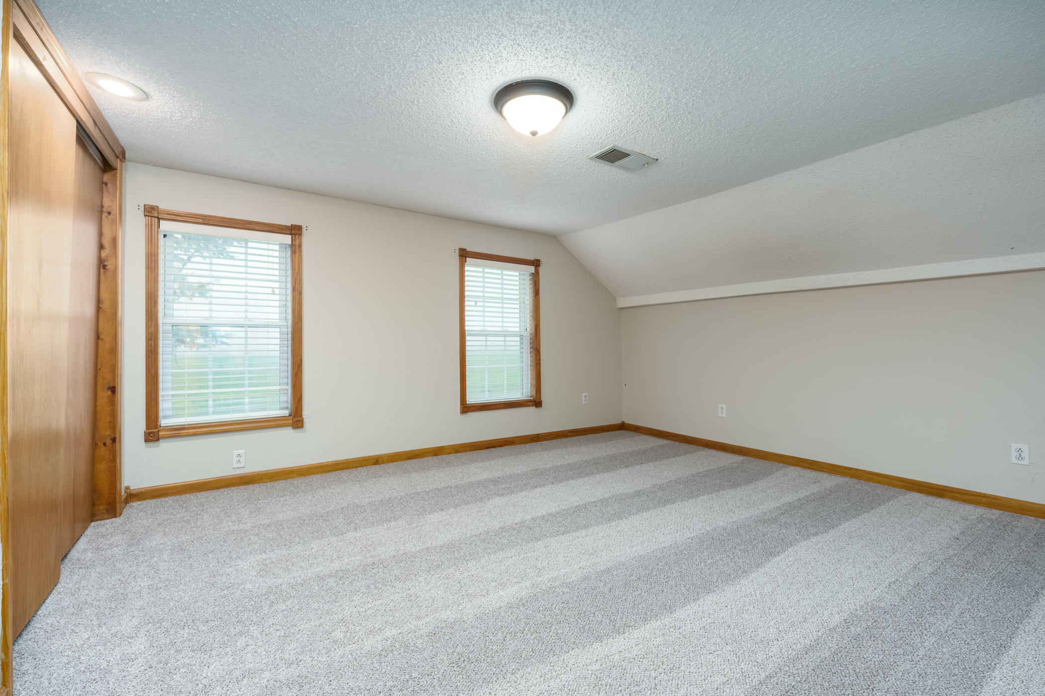 6328 Oak Grove Road Burlington, MI 49029 - Photo 14 of 54 Oak_Grove_Rd_6328_Burlington_49029-17