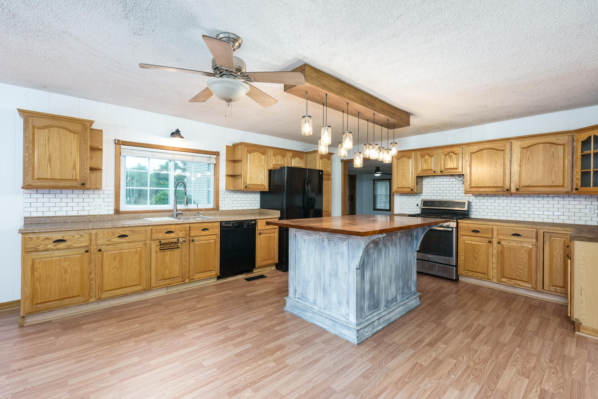 6328 Oak Grove Road Burlington, MI 49029 - Photo 5 of 54 Oak_Grove_Rd_6328_Burlington_49029-12