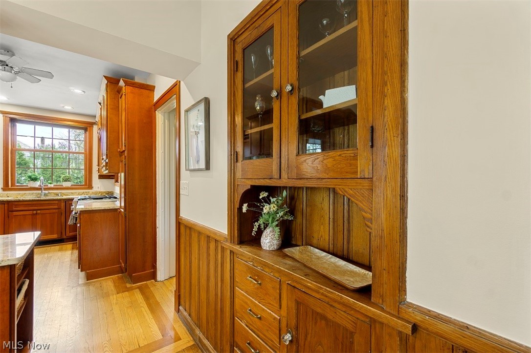 3071 Chadbourne Road Cleveland, OH 44120 - Photo 14 of 35