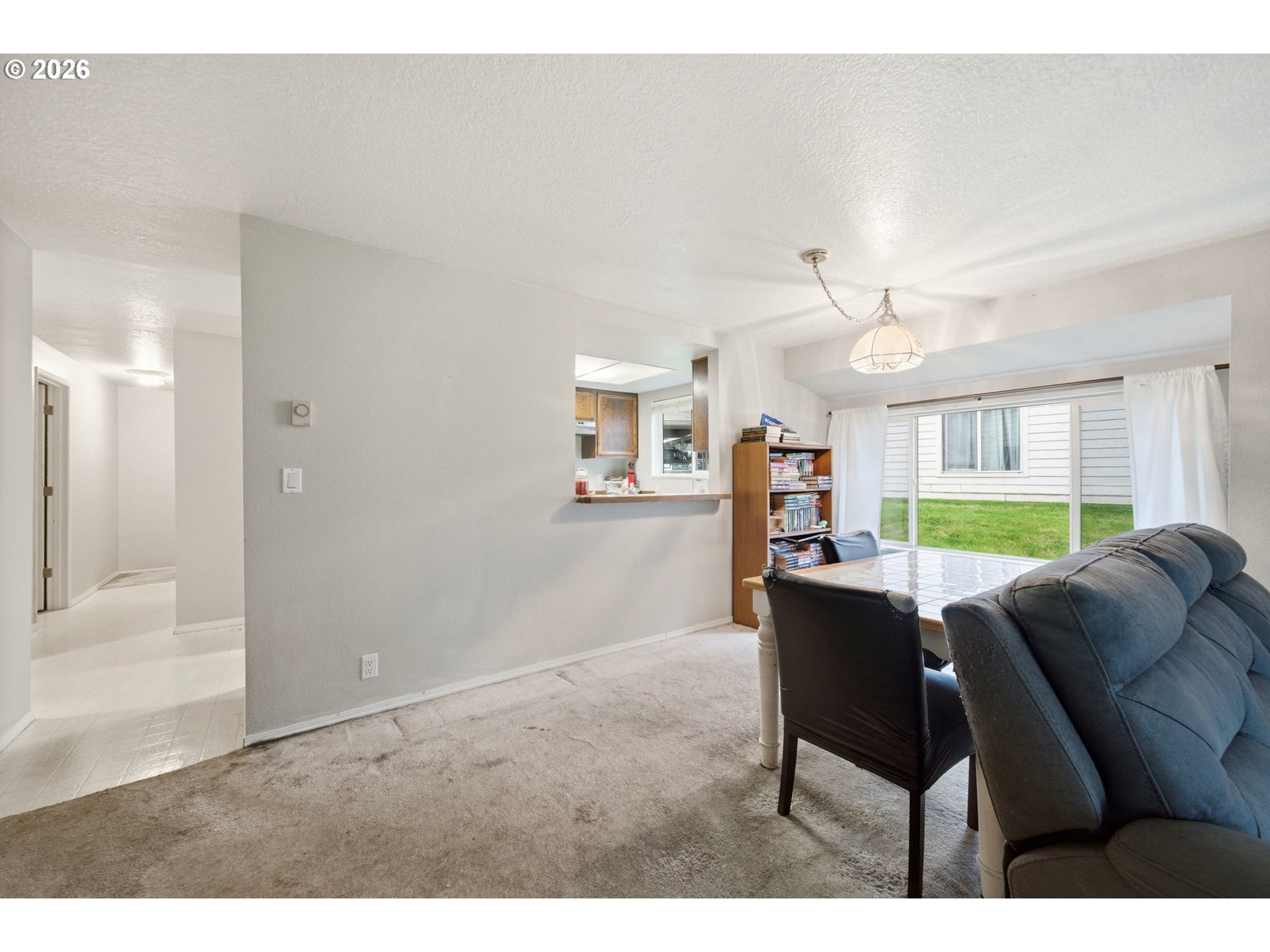 10121 Southwest Trapper Terrace Beaverton, OR 97008 - Photo 10 of 33