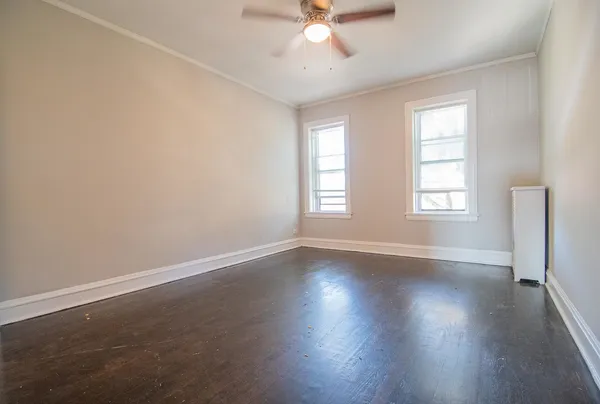 $1,550 | 2445 West Rosemont Avenue, Unit 3, Chicago, IL 60659