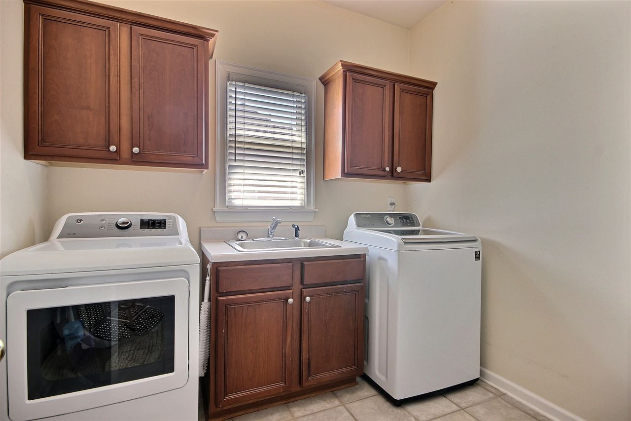 1756 John Ridge Drive Collierville, TN 38017 - Photo 15 of 24 Gallery Image 15