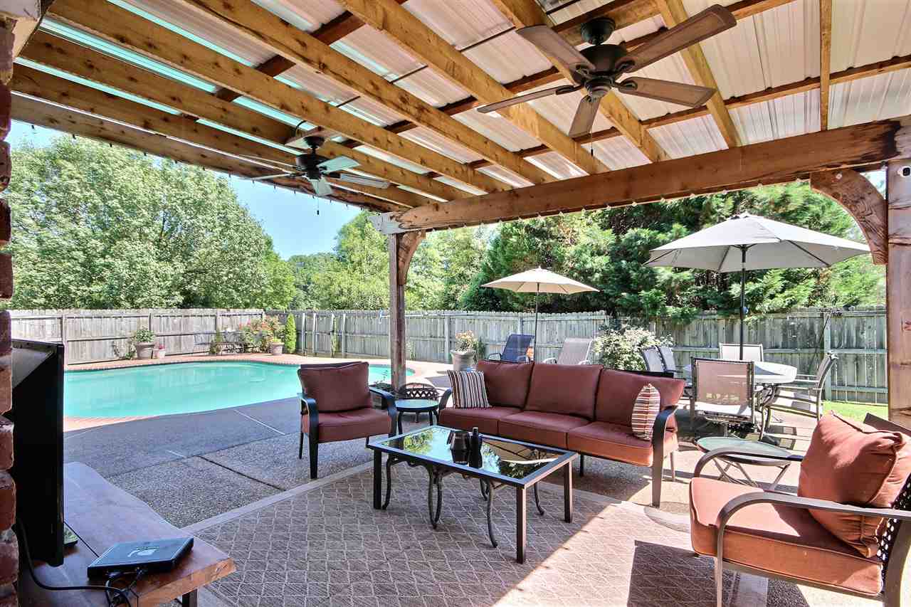 1756 John Ridge Drive Collierville, TN 38017 - Photo 3 of 24 Gallery Image 3
