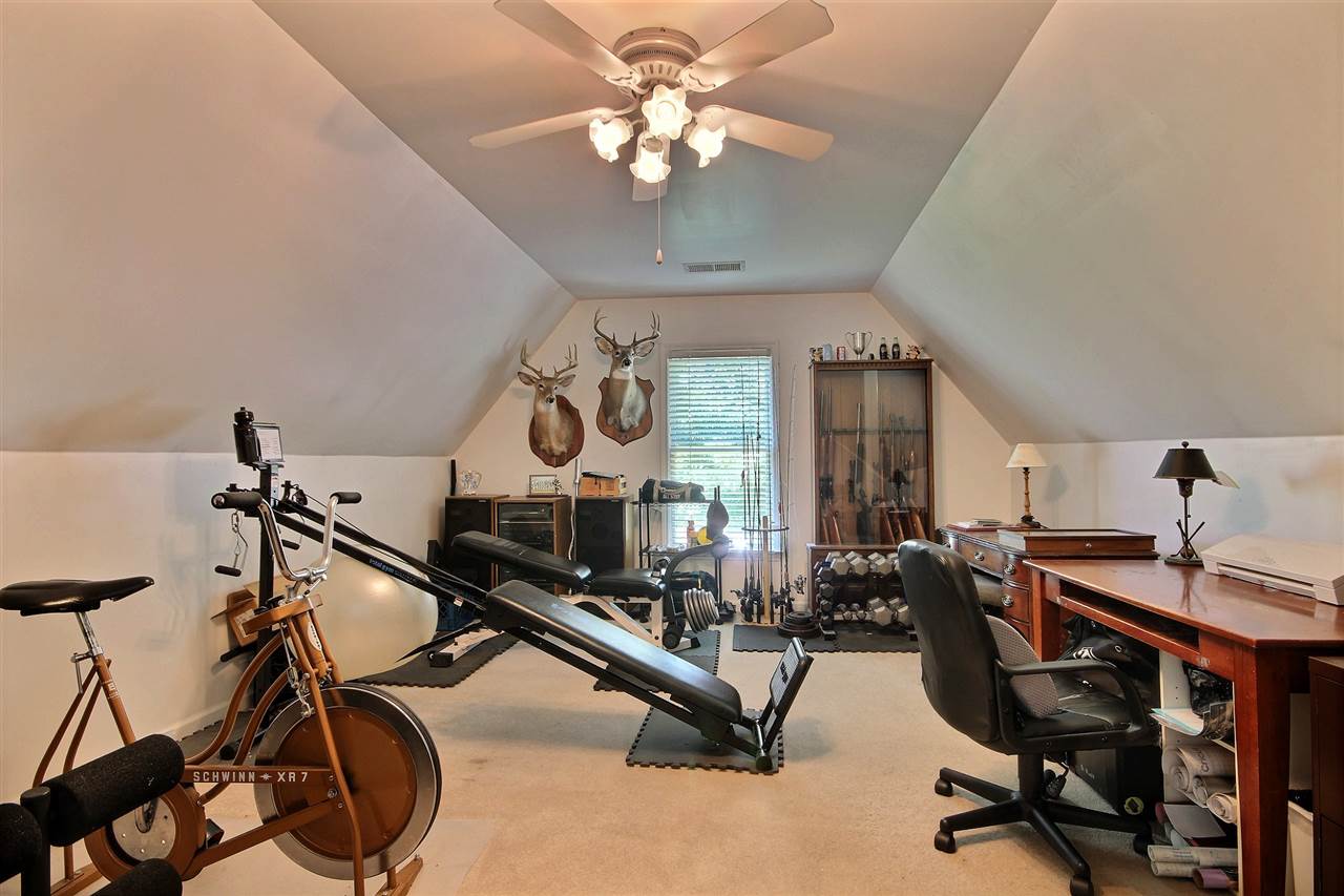 1756 John Ridge Drive Collierville, TN 38017 - Photo 23 of 24 Gallery Image 23