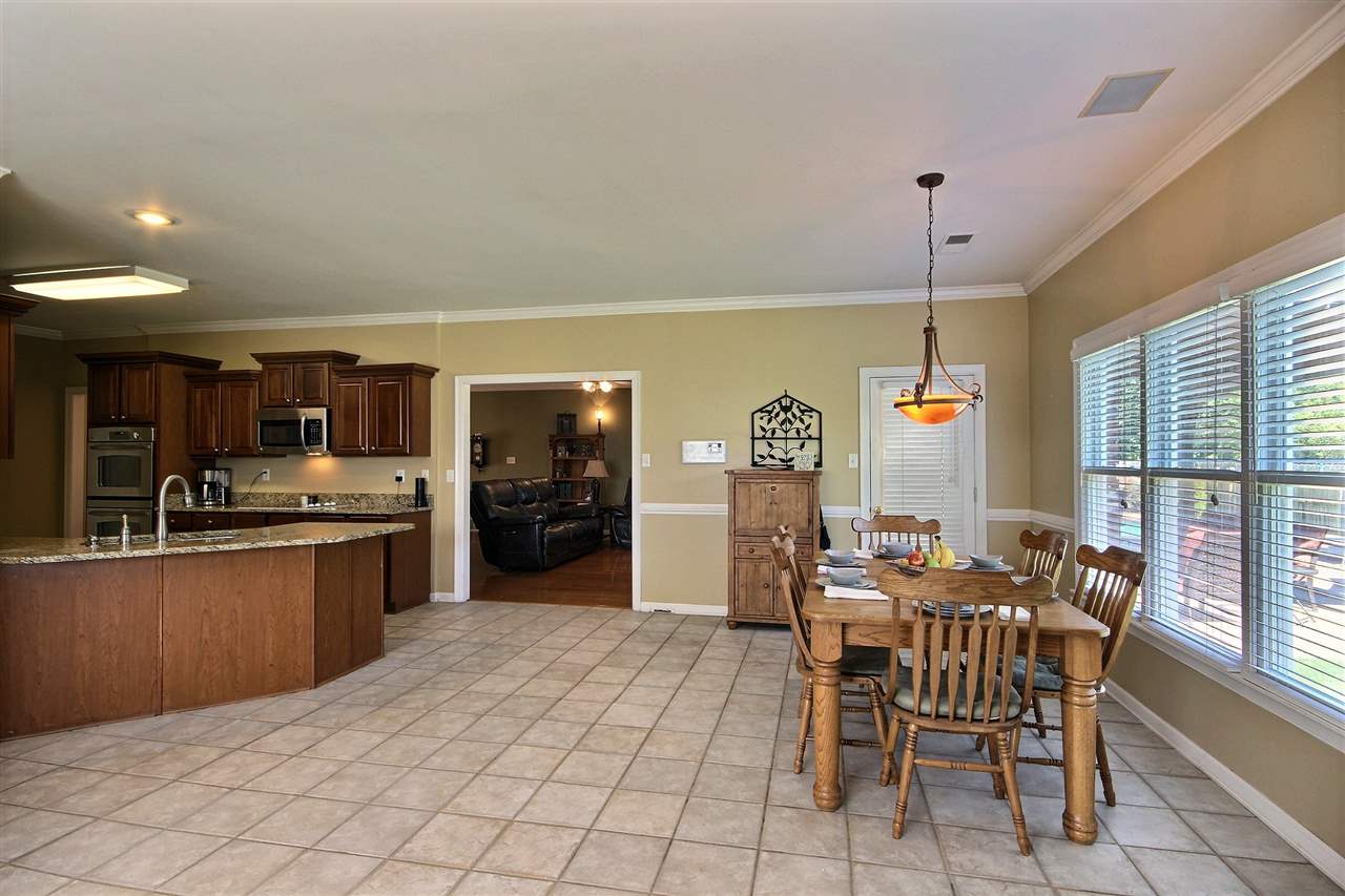 1756 John Ridge Drive Collierville, TN 38017 - Photo 9 of 24 Gallery Image 9