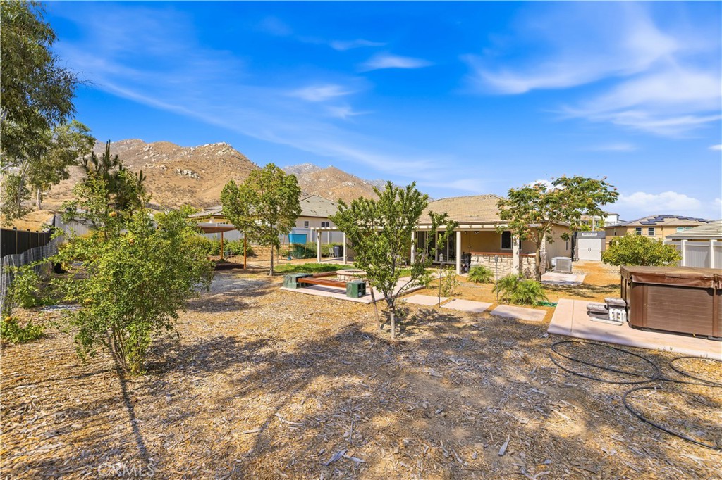 8188 Country Mile Lane Riverside, CA 92507 - Photo 33 of 37