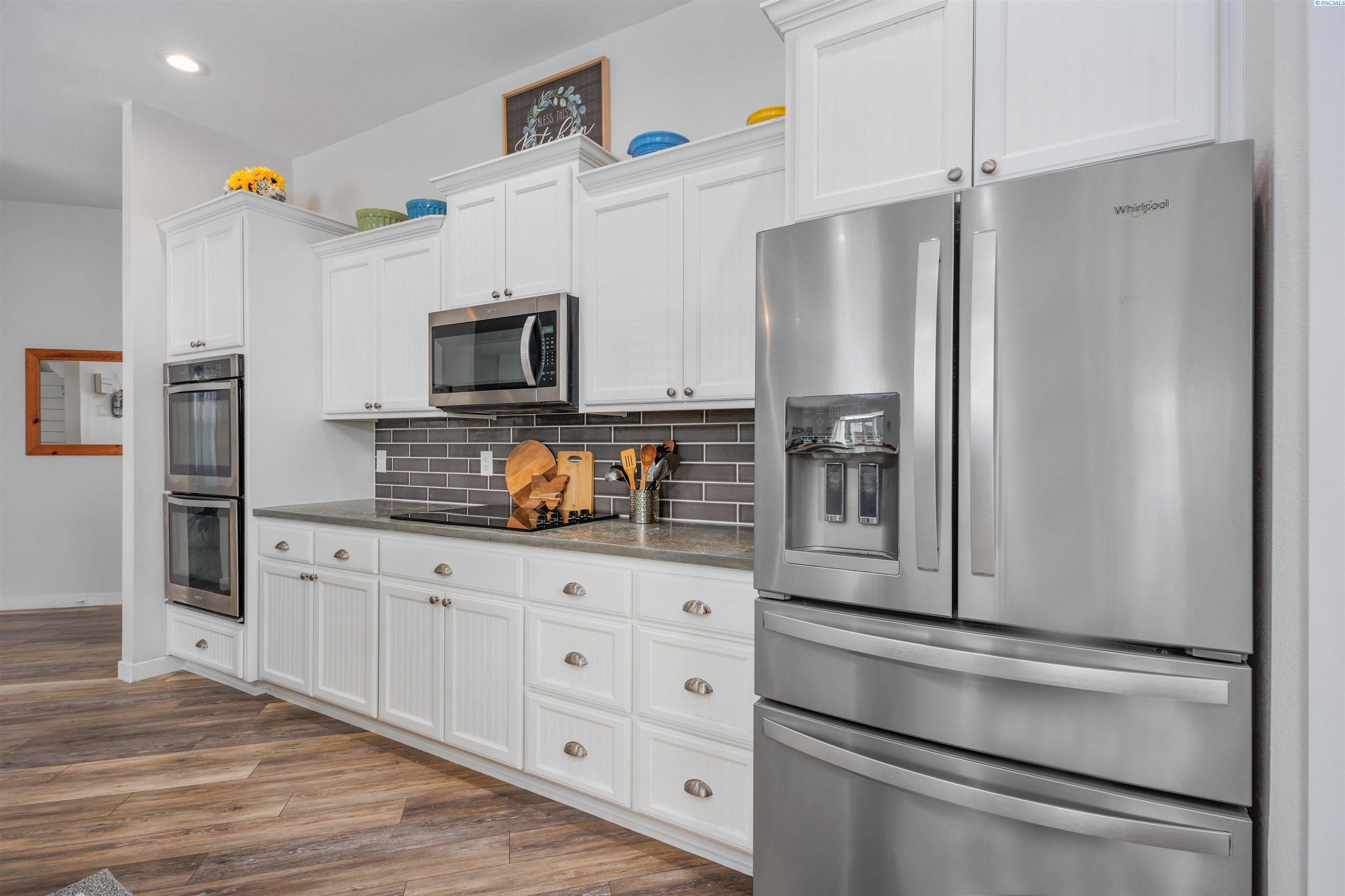 11608 North Griffin Road Grandview, WA 98930 - Photo 11 of 45 Gallery Image 11