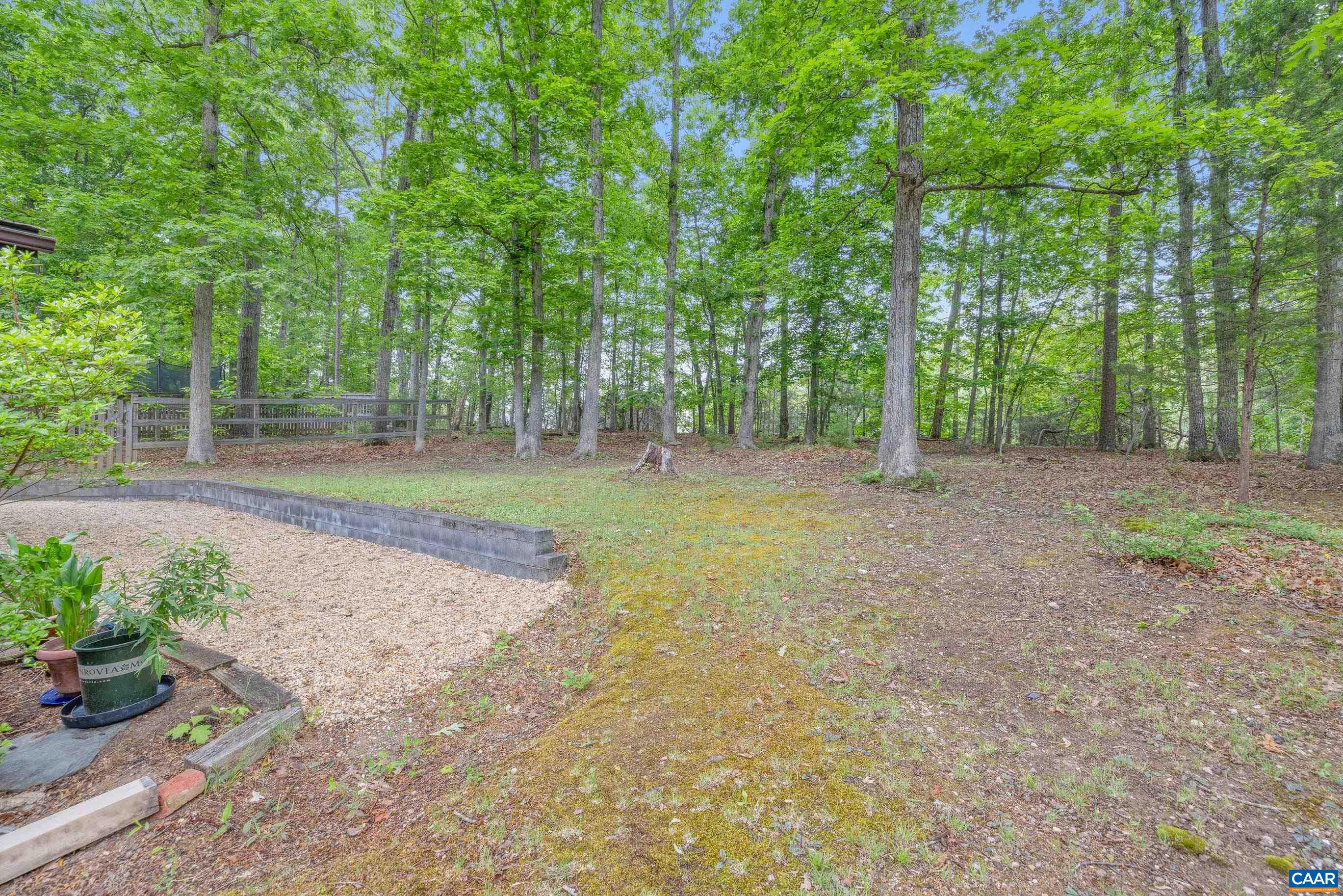 9 Glen Burnie Road Palmyra, VA 22963 - Photo 13 of 45