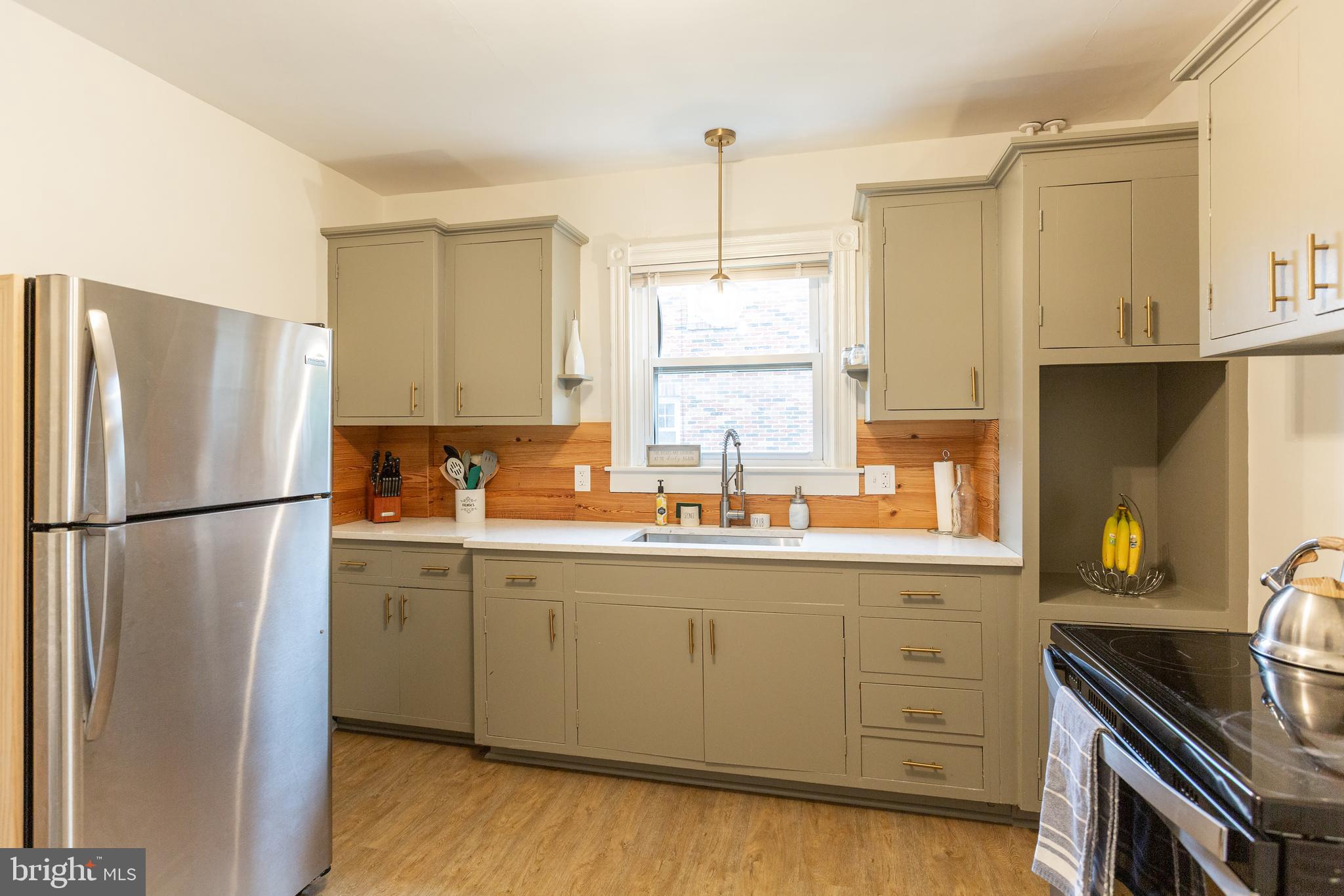 18 East Lemon Street Lititz, PA 17543 - Photo 26 of 63