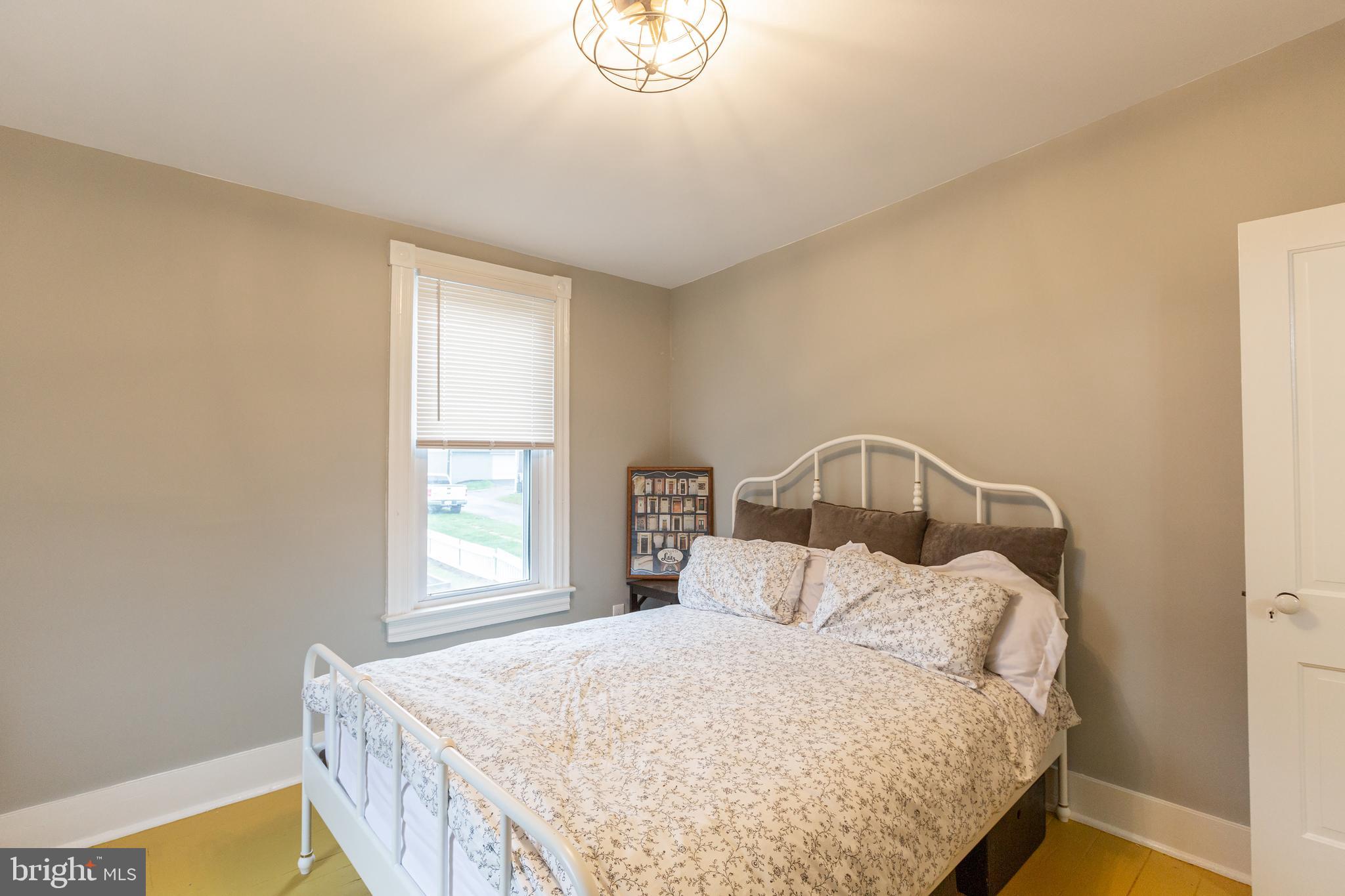 18 East Lemon Street Lititz, PA 17543 - Photo 50 of 63