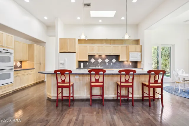 $1,490,000 | 316 East Bethany Home Road, Phoenix, AZ 85012