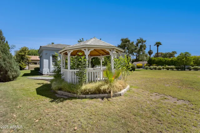 $1,490,000 | 316 East Bethany Home Road, Phoenix, AZ 85012