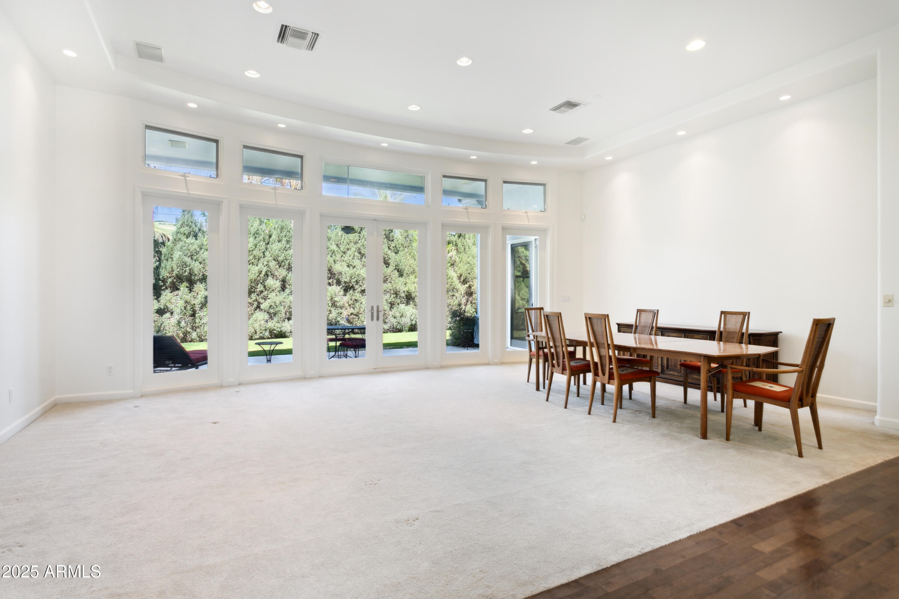 316 East Bethany Home Road Phoenix, AZ 85012 - Photo 6 of 41 Formal Living & Dining Room