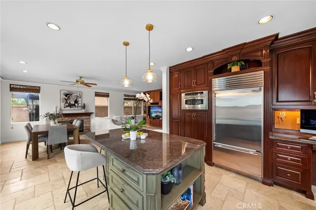 $2,598,000 | 48 Parkcrest, Irvine, CA 92620