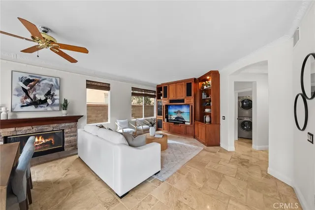 $2,598,000 | 48 Parkcrest, Irvine, CA 92620