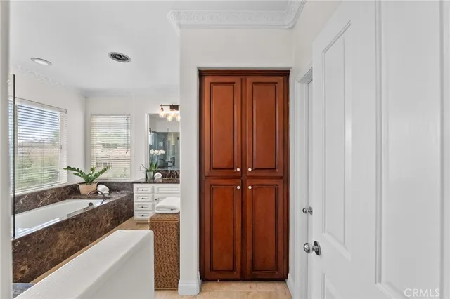 $2,598,000 | 48 Parkcrest, Irvine, CA 92620