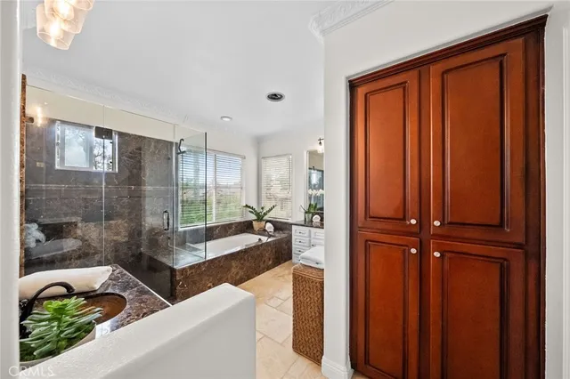 $2,598,000 | 48 Parkcrest, Irvine, CA 92620