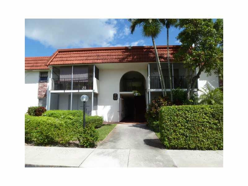 22725 Southwest 66th Avenue, Unit 101 Boca Raton, FL 33428 - Photo 1 of 10 Exterior Front
