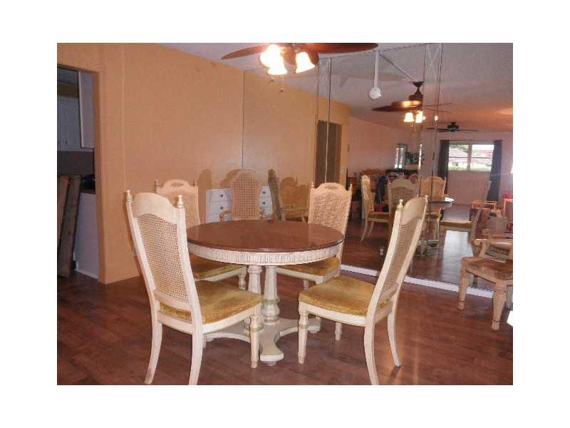 22725 Southwest 66th Avenue, Unit 101 Boca Raton, FL 33428 - Photo 3 of 10 Dining Room