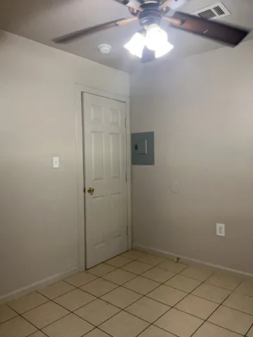 a view of yard with tree