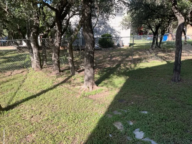 $945 | 403 Hedgewood Drive, Unit A, Georgetown, TX 78628