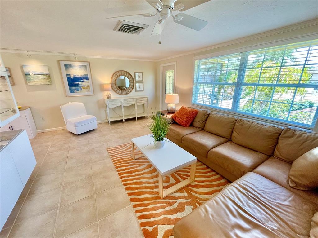 5240 Drew Road Venice, FL 34293 - Photo 7 of 44