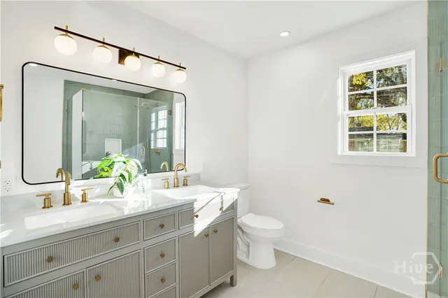 $424,900 | 1404 East 40th Street, Savannah, GA 31404