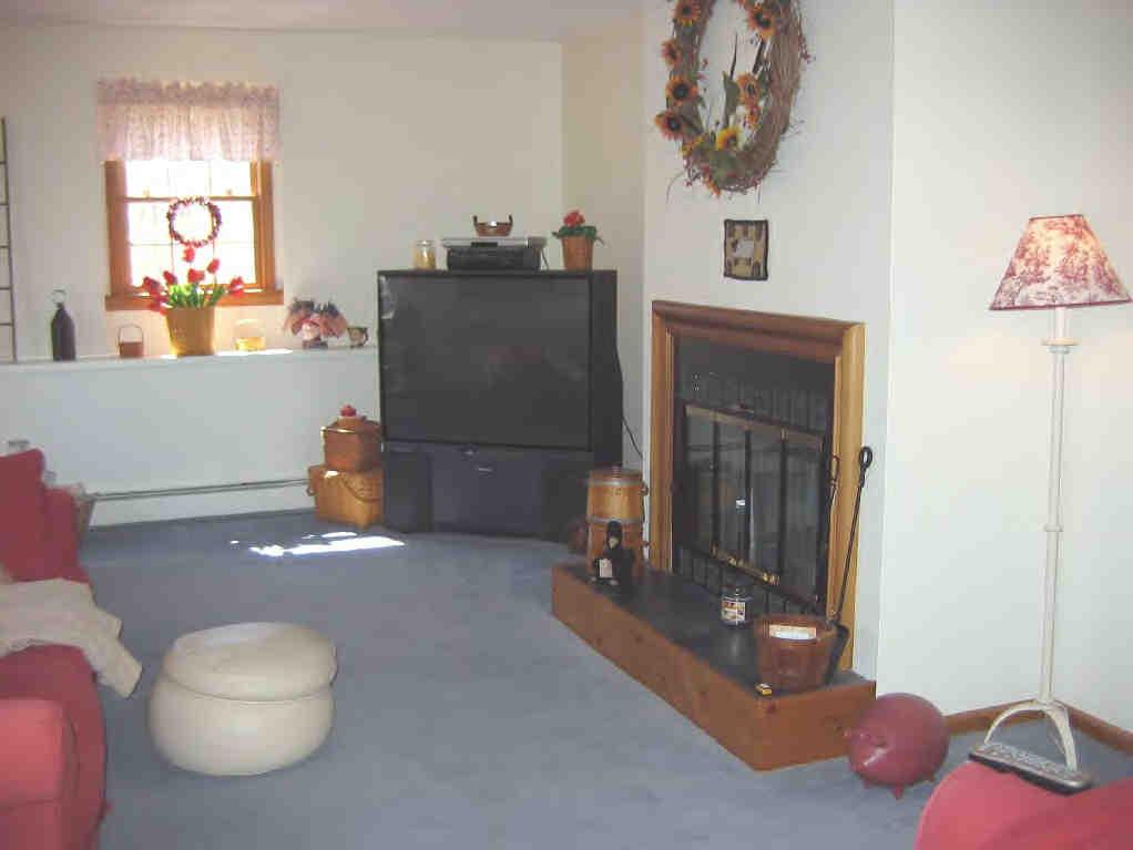 1064 Holmes Road Pittsfield, MA 01201 - Photo 4 of 4 Additional Photo