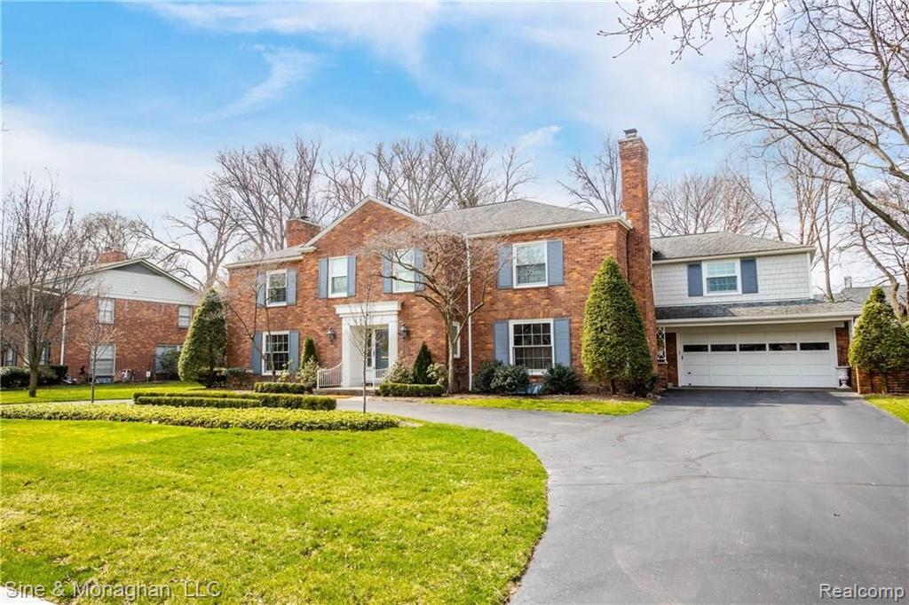 179 Stephens Road Grosse Pointe Farms, MI 48236 - Photo 2 of 81
