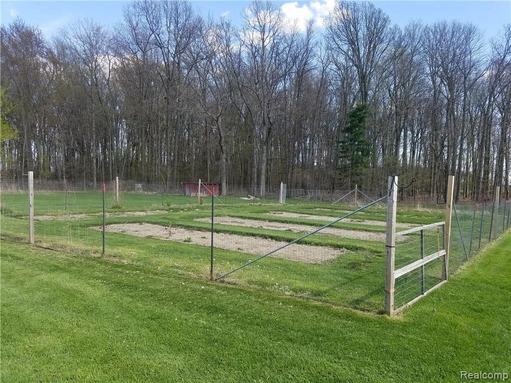 8218 Shipman Road Corunna, MI 48817 - Photo 10 of 26 garden.jpg